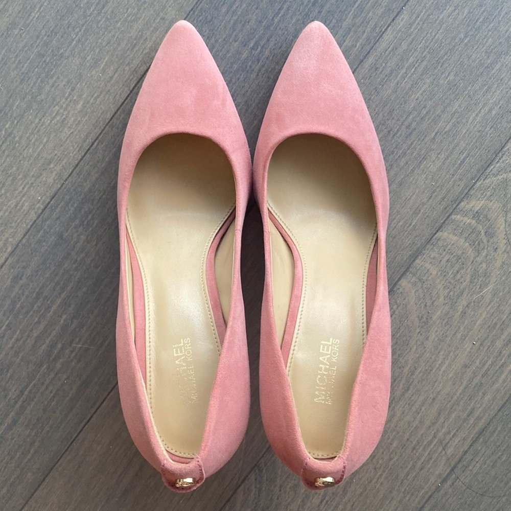 Michael Kors pumps